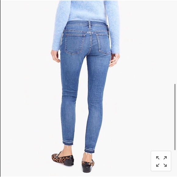 J.Crew 8” Toothpick Blue Jean with Let-Down Hem size 25 - Picture 5 of 9